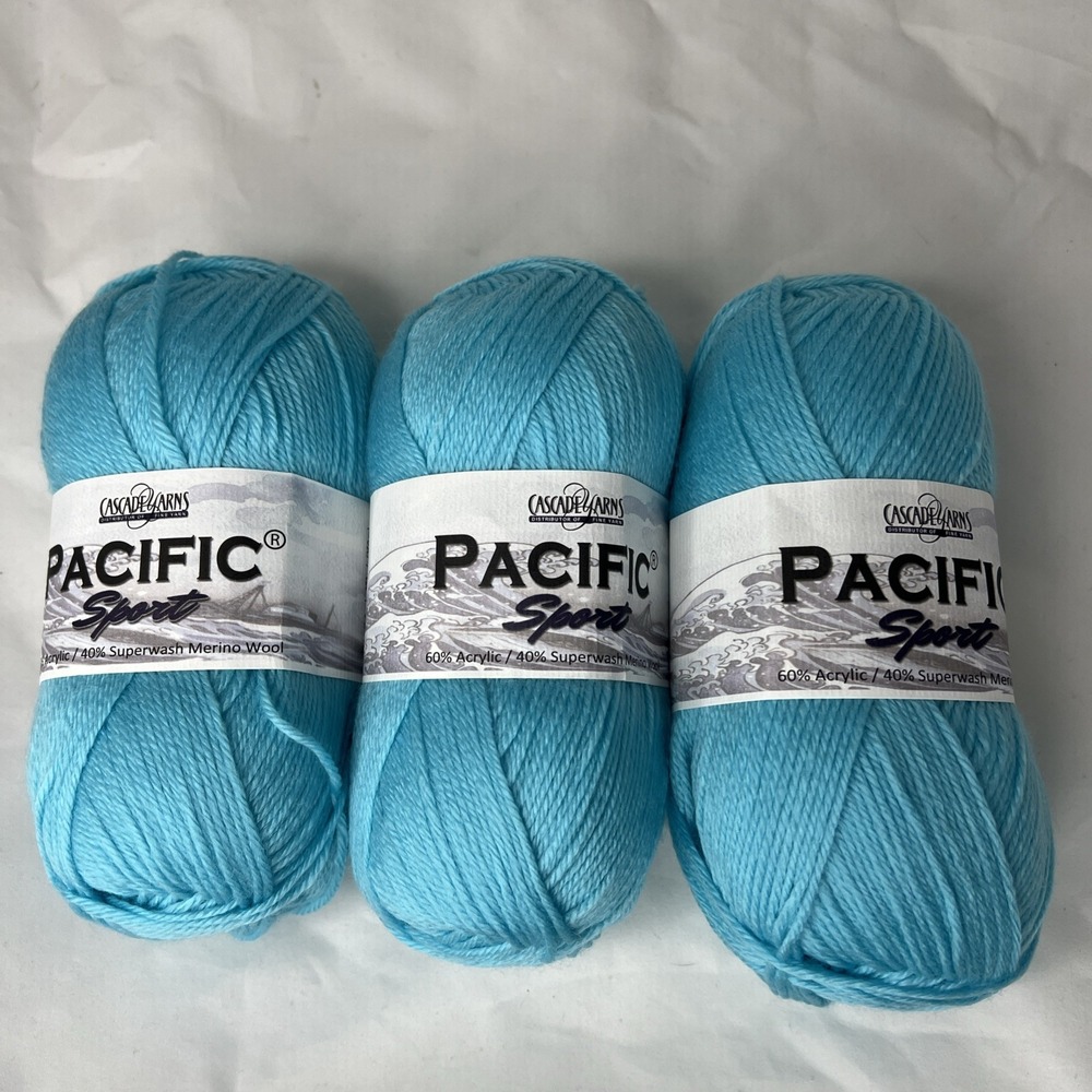 3 - Cascade PACIFIC Solids Col No 21 Blue Merino Wool / Acrylic Blend 273 Yds